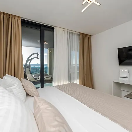 Tadic Apartment *