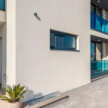 Apartment Tadic *