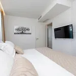 Tadic * Zára